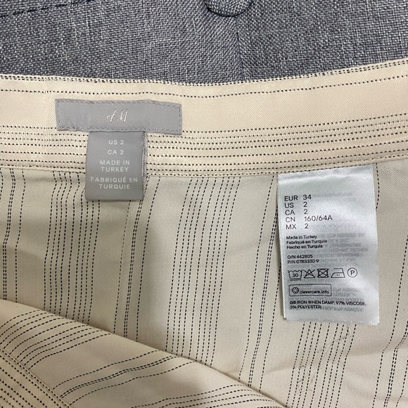 Long Button Skirt - Picture 9 of 10